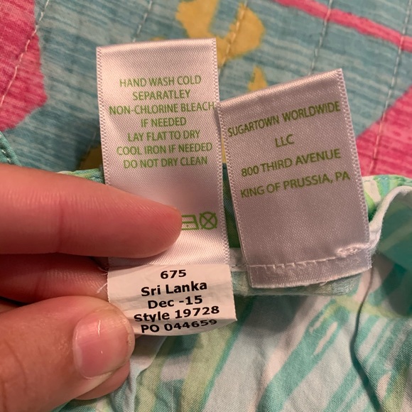 Lilly Pulitzer Jeannine Shorts - Picture 5 of 5